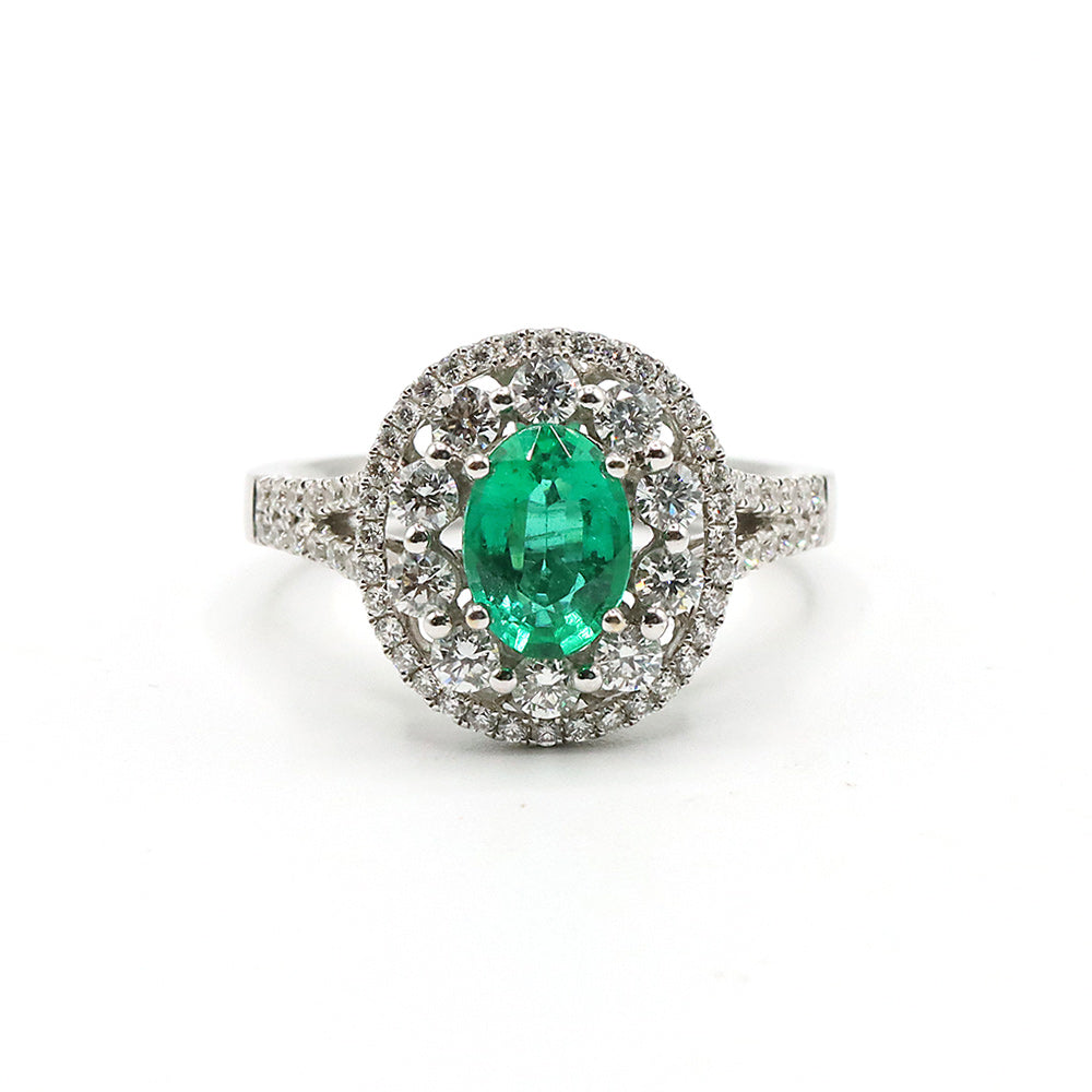 18K White Gold Oval Emerald Diamond Halo Ring