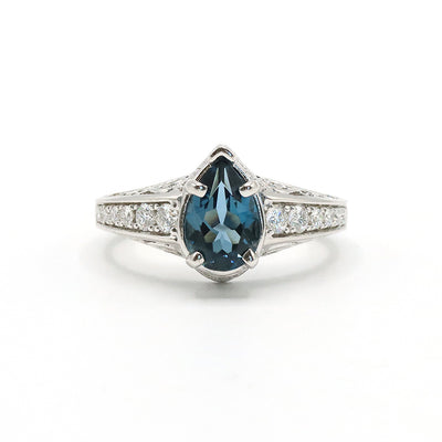 18K White Gold Amavida London Blue Topaz Diamond Ring